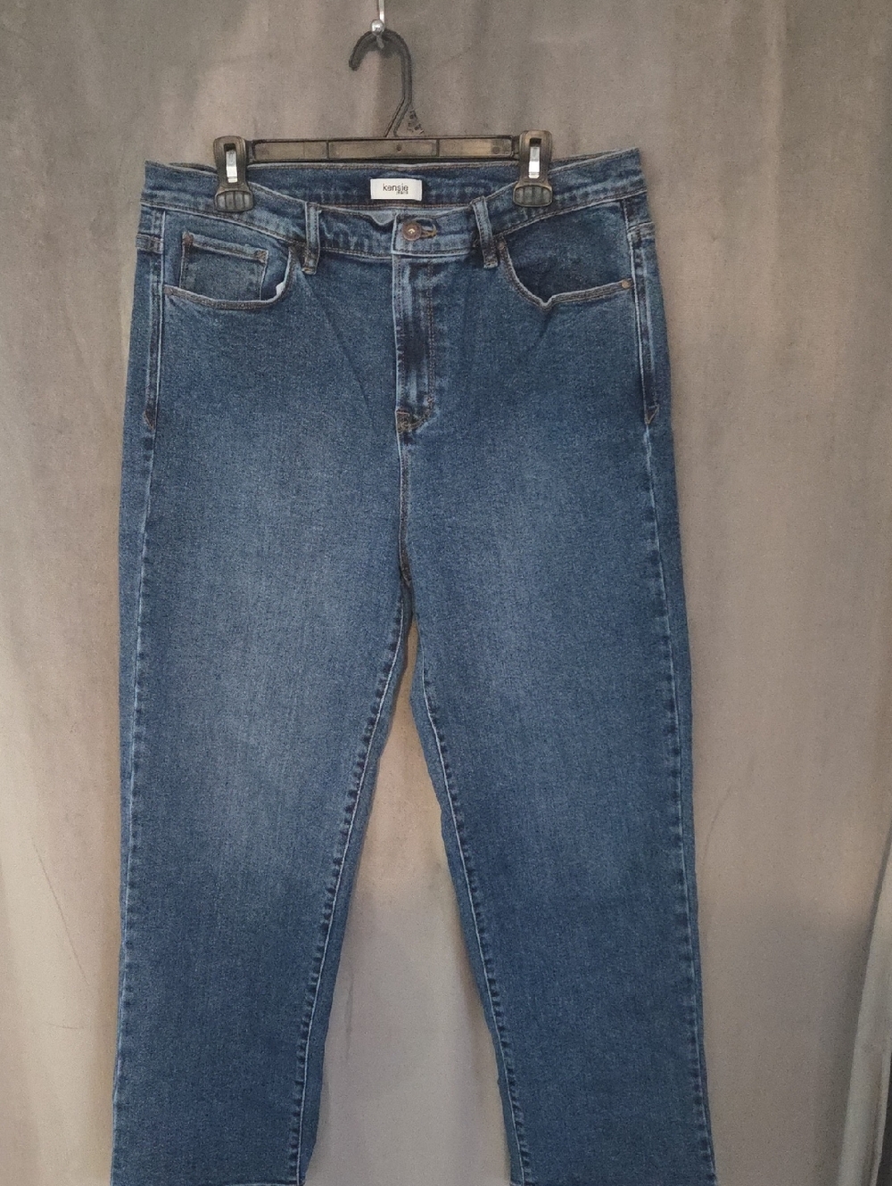 NWOT Size 14 Kensie High-Rise Blue Straight-Leg Jeans